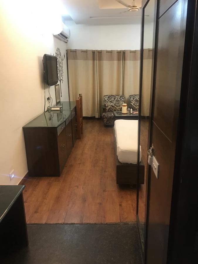 Hotel Amar Chandīgarh 外观 照片